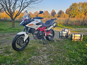 Moto Morini Granpasso 1200 H83 + tris valige Givi