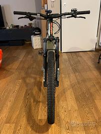 Emtb Giant Fathom E+2 front