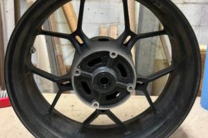 Cerchione posteriore Honda cbr 650