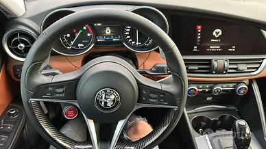 Giulia veloce Q4 2.2 210cv