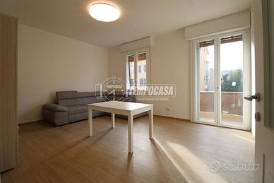 Quadrilocale ristrutturato con tre camere e doppi