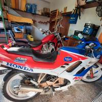 Honda SNR 125