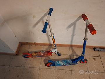 Coppia di monopattini per bambini