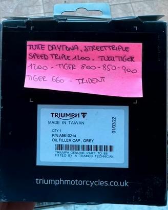 Tappo scarico e controllo olio Triumph originale