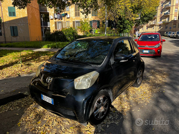 Toyota IQ