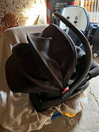 Ovetto neonato Baby Jogger con base Isofix