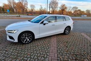 Volvo V60 T5 AWD Geartronic MY20
