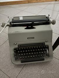 Macchina da scrivere