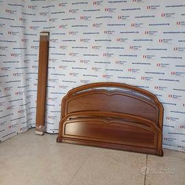 Letto matrimoniale in stile