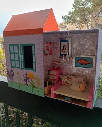 Scatola-Diorama casa delle bambole e gattino!