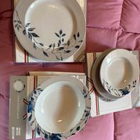 Set 6 piatti + insalatiera + 2 p.portata Pagnossin