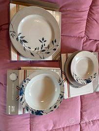 Set 6 piatti + insalatiera + 2 p.portata Pagnossin