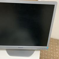 Monitor display 19’’