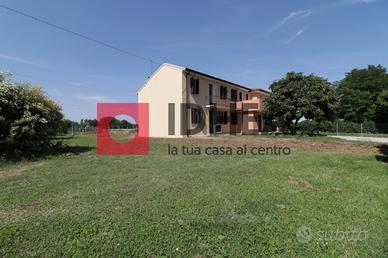 PADERNO- BIFAMILIARE CON SCOPERTO PRIVATO RIF: "U