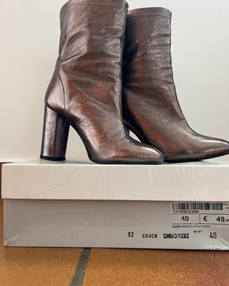 stivaletti colore bronzo