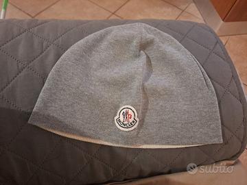 Cappello berretto marca Moncler da uomo
