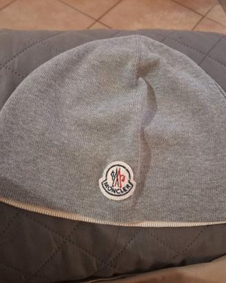 Cappello berretto marca Moncler da uomo