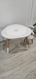 Tavolo Stokke Mutable con sedie