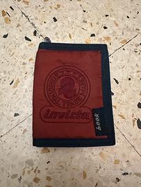 Portafoglio Invicta rosso e blu
