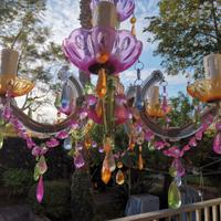 Lampadario in plexiglass colorato (tipo Kartell)