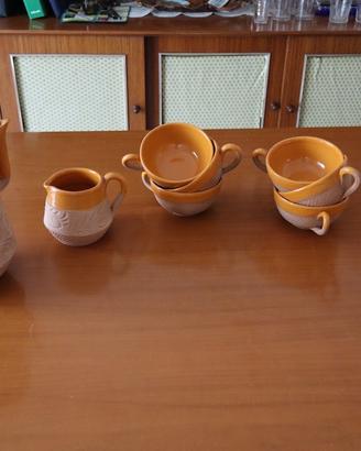 Servizio da tè vintage in terracotta smaltata