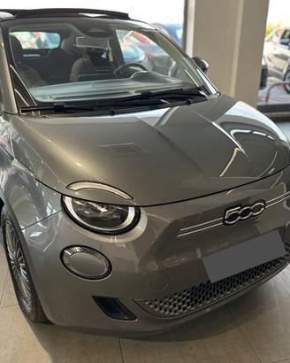 FIAT 500 IV 2020 Cabrio - 500e Cabrio 42 kWh Icon