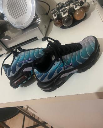 Scarpe TN