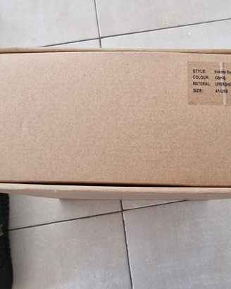 Scarpe nuove