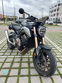 Honda Cb 650 r - 2022 Arrow accessoriata