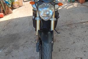 YAMAHA FZ6 s2