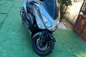 Tmax scuter