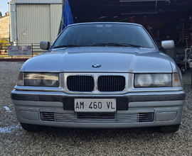 BMW e36 318is