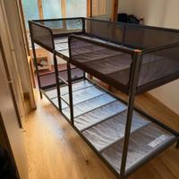 Letto a castello mai usato
