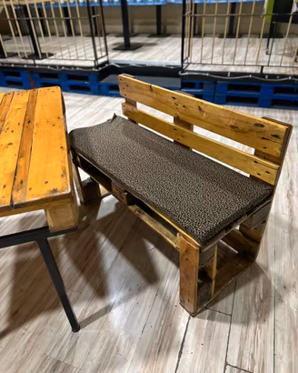 Tavolo e panche in europallet