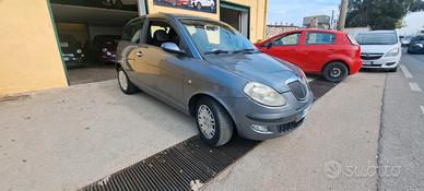 Lancia Ypsilon 1.3 Multijet AUTOMATICA