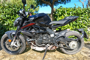 MV brutale 800 rosso