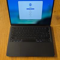 MacBook Air M2 2022 Blu mezzanotte