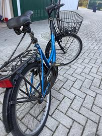 Bicicletta usata da donna