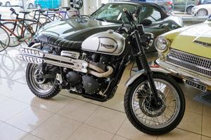 TRIUMPH SCRAMBLER 900 solo 7350 KM