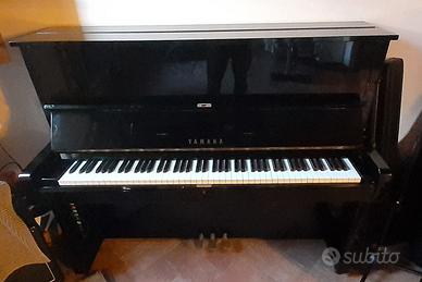 Pianoforte verticale Yamaha U1 - Buone condizioni