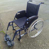 Carrozzina pieghevole