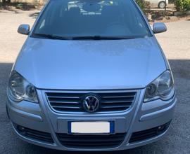 Volkswagen polo 1.9 tdi sportline 2006