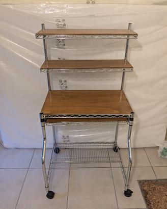Scrivania porta PC con ruote