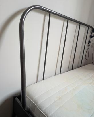 Letto Ikea 140x200