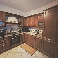 Veneta cucine in legno noce