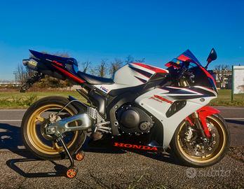 HONDA CBR 1000RR Fireblade SC57 HRC