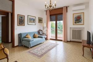 2 LOCALI A VICENZA