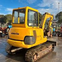 Escavatore Komatsu PC45 cingolato con cabina