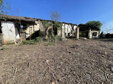 Rustico / Casale di 203 m² con 4 locali a Loria