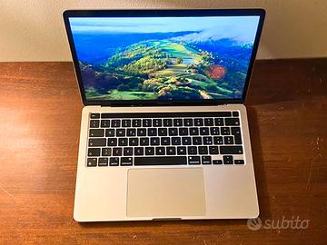 Macbook Pro 13'' M1 - 8GB RAM // SSD 256 - 2021